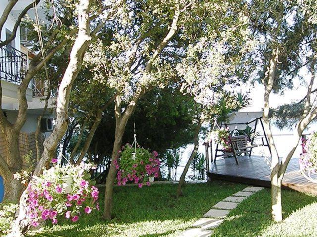 Tzeni Villa Ligia Exterior foto